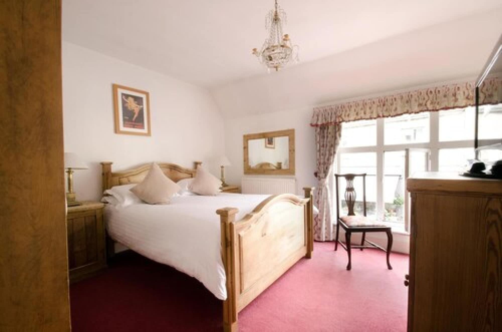 The White Hart Inn Winchcombe Extérieur photo