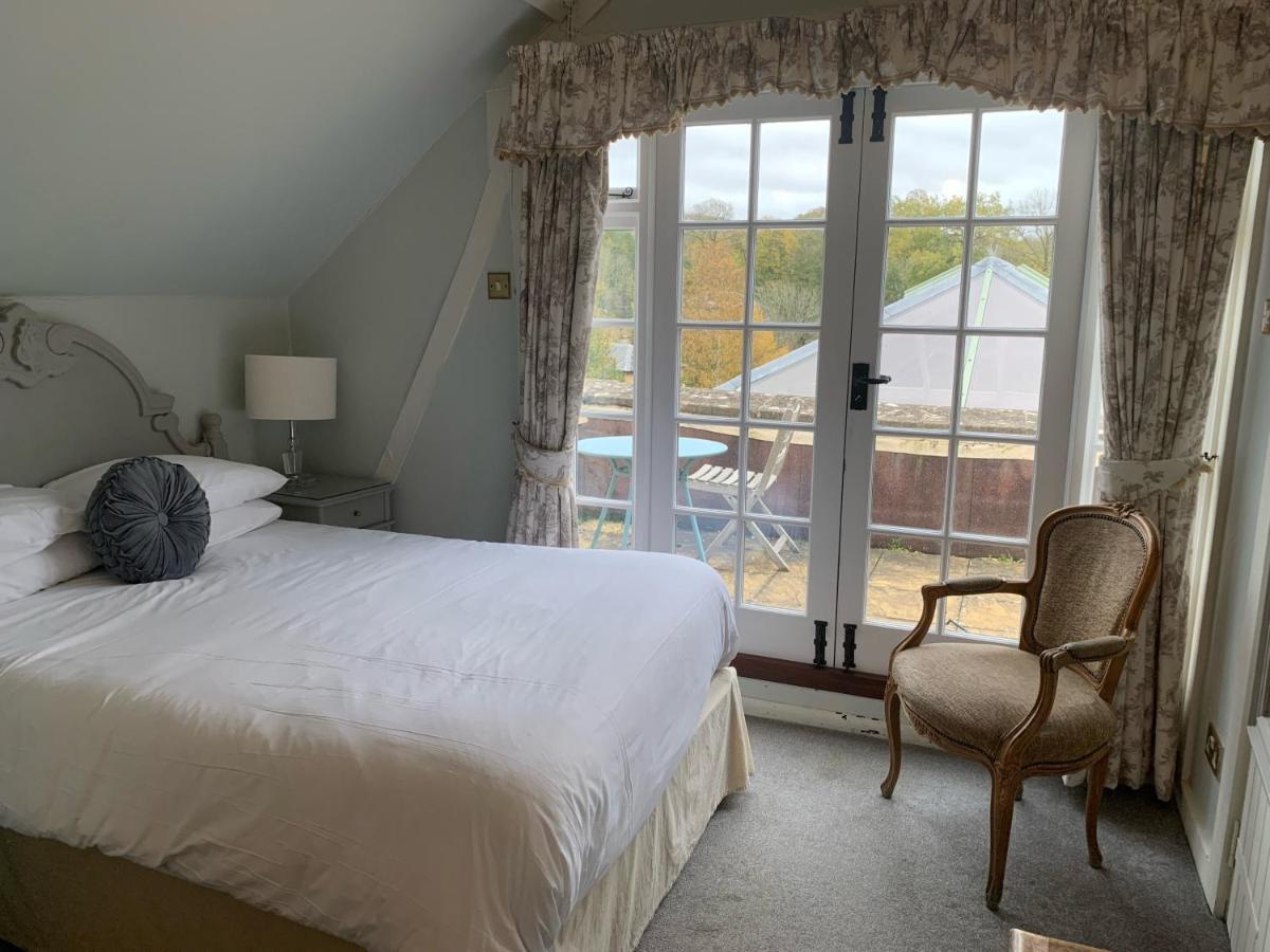 The White Hart Inn Winchcombe Extérieur photo