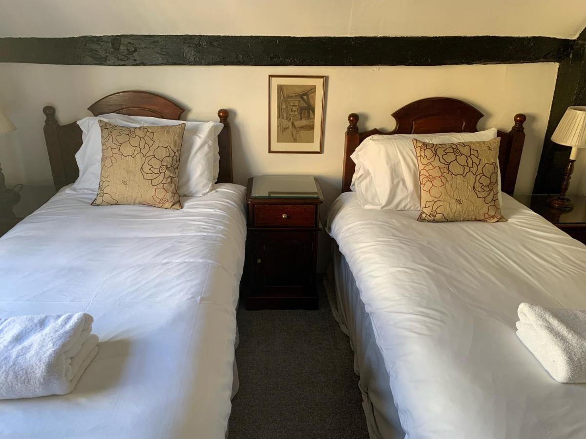 The White Hart Inn Winchcombe Extérieur photo
