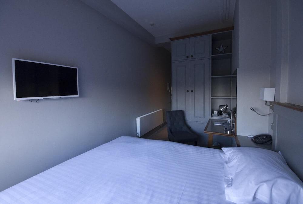 The White Hart Inn Winchcombe Extérieur photo