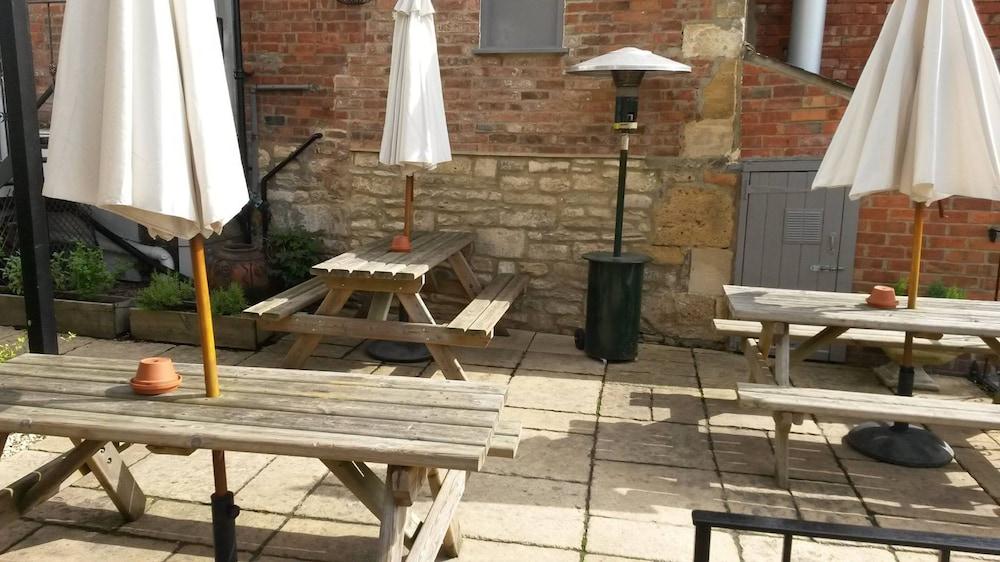 The White Hart Inn Winchcombe Extérieur photo